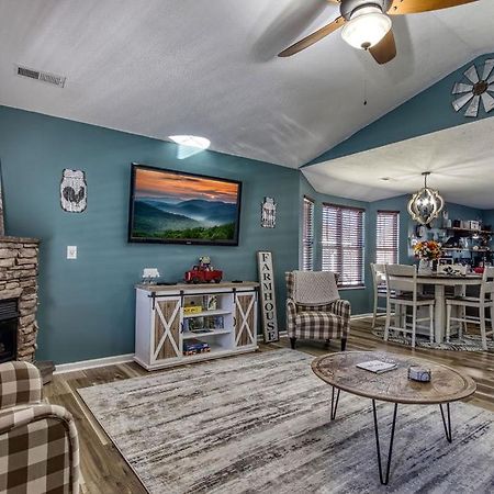 The Mason Jar, Hot Tub, Wifi, 1089 Free Tickets Each Paid Day, Dollywood And More! Pigeon Forge Exteriér fotografie
