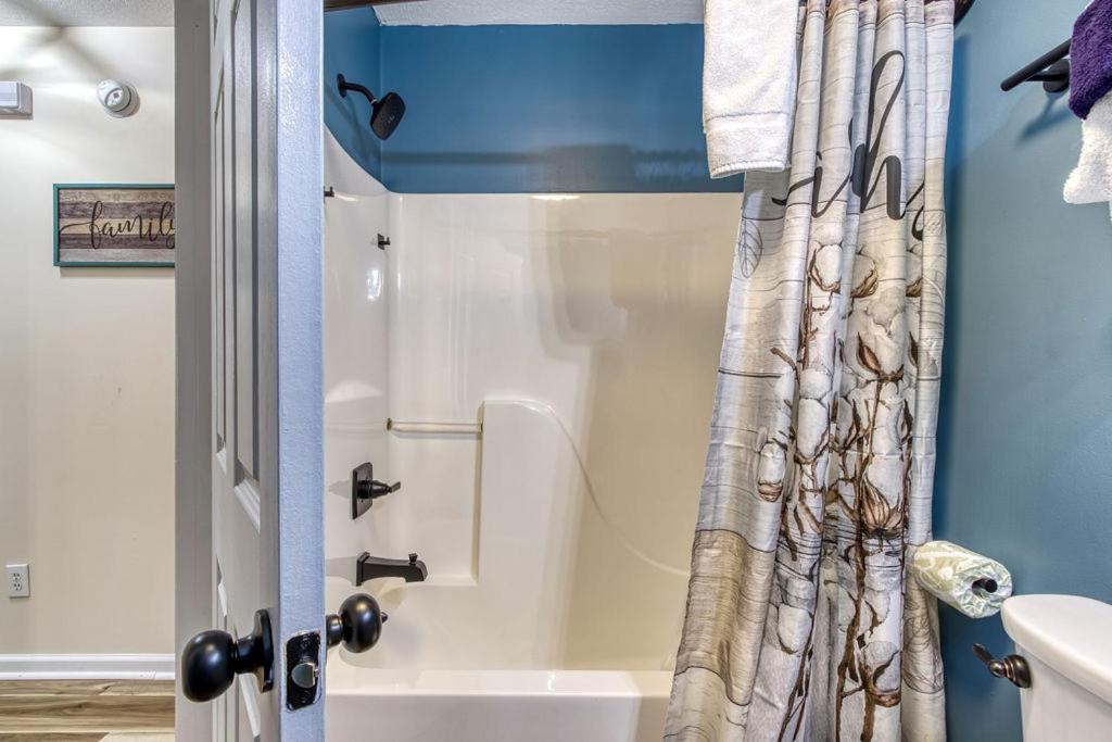 The Mason Jar, Hot Tub, Wifi, 1089 Free Tickets Each Paid Day, Dollywood And More! Pigeon Forge Exteriér fotografie